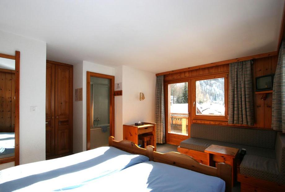 Hotel Garni Les Bouquetins Zinal Kültér fotó