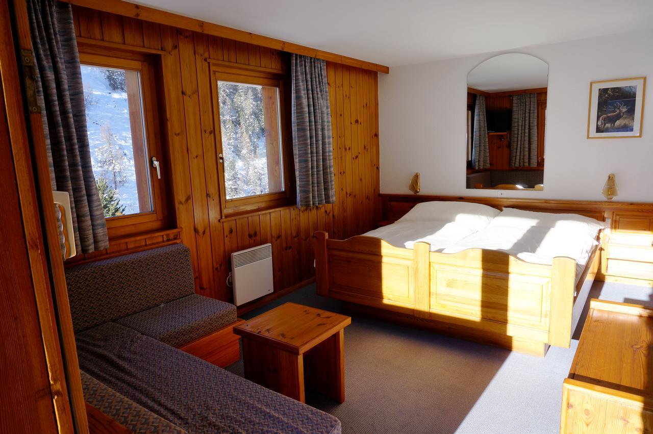 Hotel Garni Les Bouquetins Zinal Kültér fotó